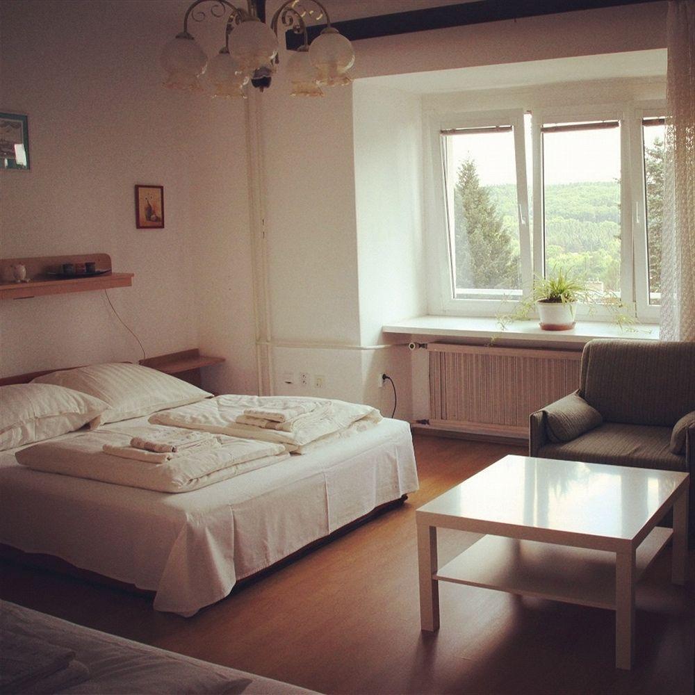 Pension Nika Prague Luaran gambar