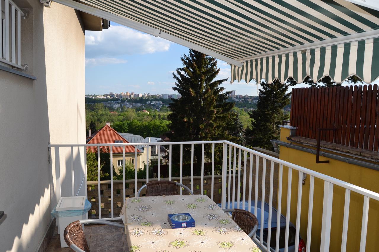 Pension Nika Prague Luaran gambar