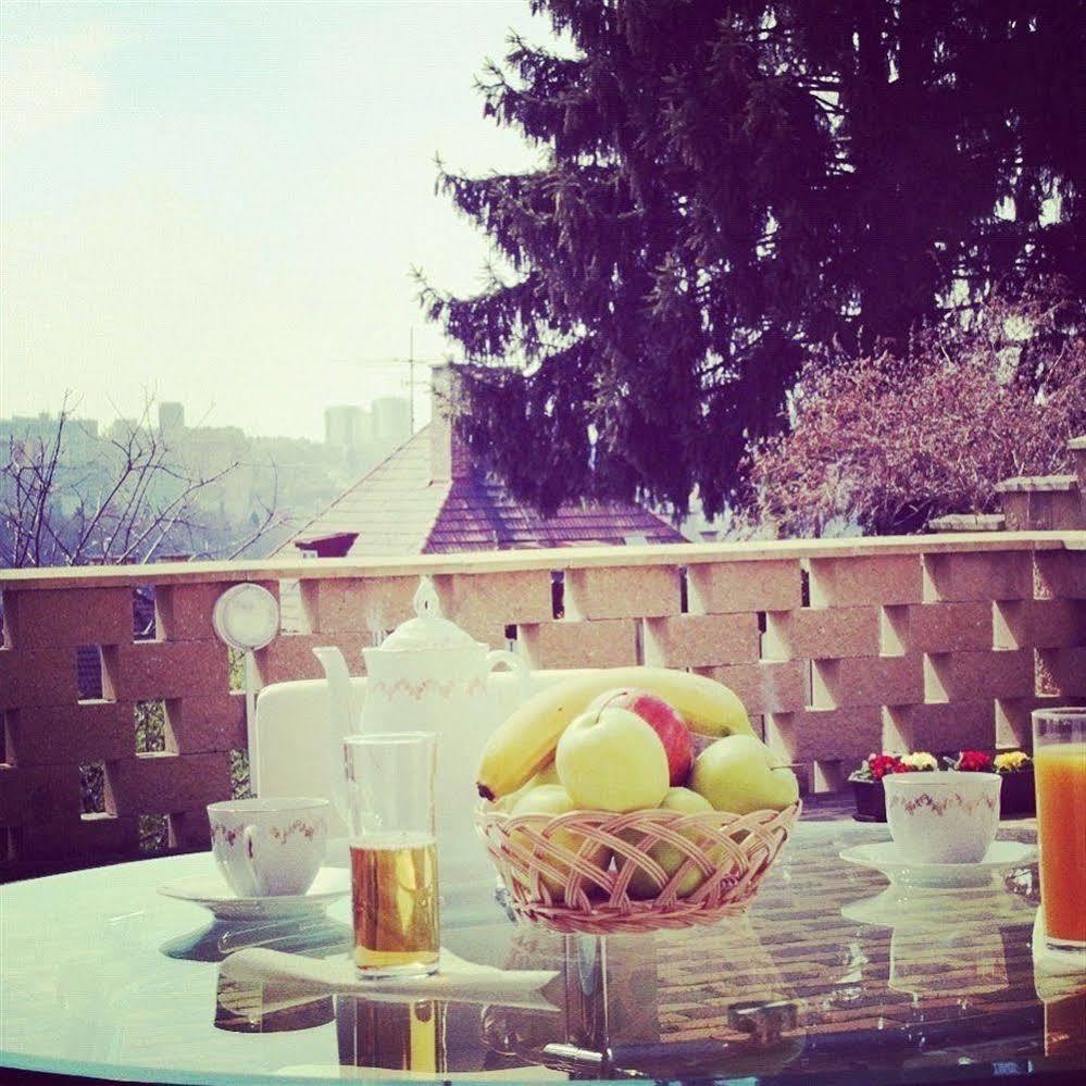 Pension Nika Prague Luaran gambar